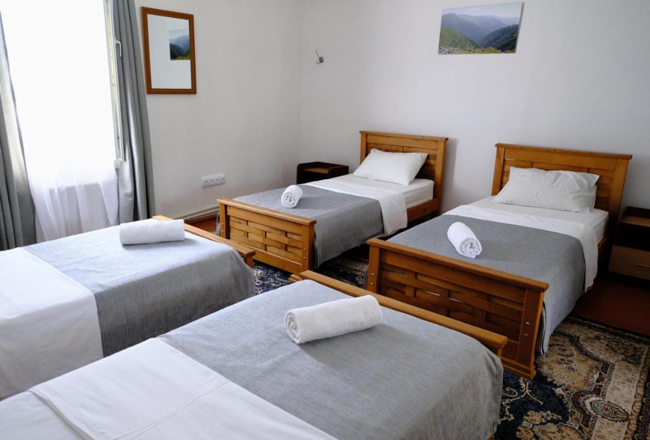 Nazy's Guest House Joqolo Zewnętrze zdjęcie